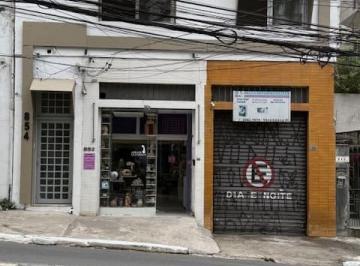 Comercial · 140m² · Casa comercial na Rua Cardeal Arcoverde, 854 • 140 m²