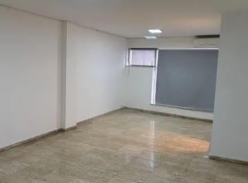 Comercial · 130m² · Sala comercial na Rua Voluntários da Pátria, 2041 - Conjunto 21 • 130 m²