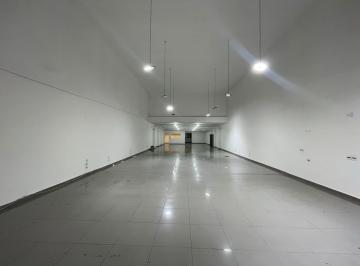 Comercial · 637m² · 1 Vaga · Loja na Rua Alfredo Pujol, 718 • 637 m²