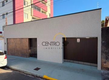 Casa · 170m² · 3 Vagas · Casa para aluguel com 170 m² em Centro, Bauru - SP