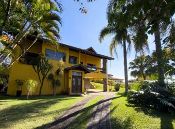 Casa de 4 quartos, Guararema · Casa a Venda no Condomínio Alpes de Guararema