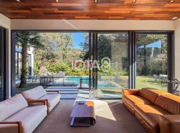 Casa · 539m² · 4 Quartos · 5 Vagas · Casa à venda - no Campo Comprido
