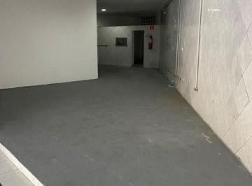 img1 · Visibilidade e Espaço para Impulsionar seu Negócio - Loja de 151 m² para Locação