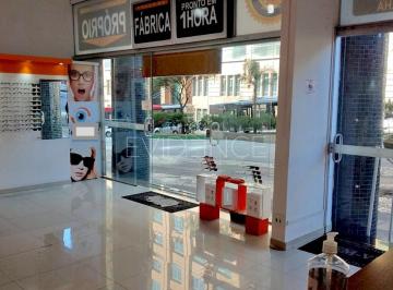 Comercial · 270m² · LOJA DE RUA - Movimento de Calçada - 3 Pavimentos.