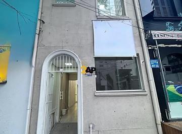 Comercial · 120m² · Excelente Ponto Comercial para Locação em São Paulo-SP, Jardim Paulista: 5 Salas, 2 Banheiros, 120m²