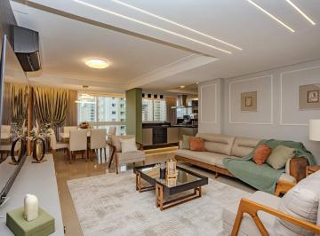 Apartamento · 129m² · 3 Quartos · 2 Vagas · Apartamento à venda no Centro em Balneário Camboriú