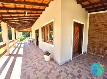 Casa de 3 quartos, Salto · Casa para venda em Jardim Buru de 290.00m² com 3 Quartos, 1 Suite e 6 Garagens