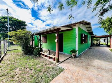 Casa · 800m² · 3 Quartos · 2 Vagas · Casa em Centro