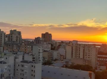 Apartamento · 149m² · 3 Quartos · BAIXOU! MARAVILHOSO APARTAMENTO. NO CENTRO HISTÓRICO. DE R$ 549.000 PARA R$ 517.000.