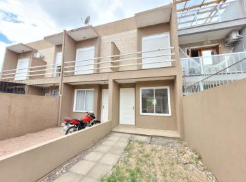 Casa · 78m² · 2 Quartos · 1 Vaga · Casa 2 dormitórios, sendo 1 suíte/Hípica Boulevard