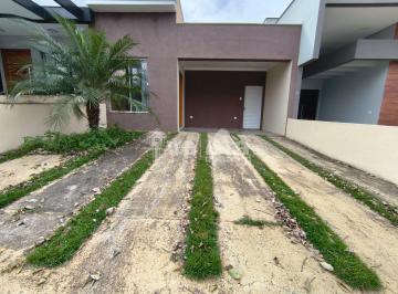 Casa · 154m² · 2 Quartos · 2 Vagas · Casa Térrea com 2 quartos e quintal em condomínio .