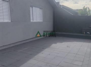 18676115230.jpg · CASA COM 3 QUARTOS SENDO UMA SUÍTE A VENDA NA REGIÃO LESTE DE LONDRINA.