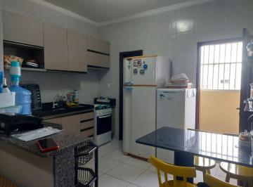 Casa · 3 Quartos · 2 Vagas · localizada no coracao do bairro Centro em Grossos-RN