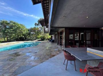 e8a502ca6c50c27bfa16f537e3c2d1f2e01bcfbf · Alto Padrão na Granja Viana | Casa com Piscina, Área Gourmet e Quintal Privativo R$ 4.800.000 - Gran
