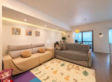 Apartamento · 141m² · 2 Quartos · 2 Vagas · Cobertura no Itacorubi à venda, com 2 suítes e 2 vagas de garagem cobertas