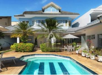 Casa · 508m² · 4 Quartos · 5 Vagas · Casa Triplex- Barra da Tijuca - Condomínio Rio Mar - 4 qts, sendo 3 suítes com closet, piscina, saun