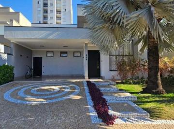 Casa · 186m² · 3 Quartos · Casa Térrea de Alto Padrão em Condomínio Fechado