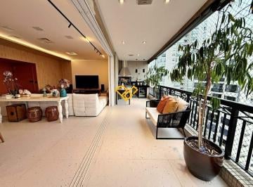 Varanda · Apartamento 3 Quartos para Locação em Santos - Sp