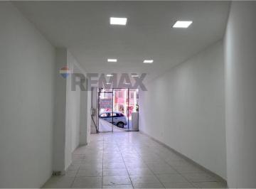 Comercial · 1321m² · Excelente ponto comercial no Centro | 132m² em 2 pavimentos | Av. Presidente Getúlio Vargas