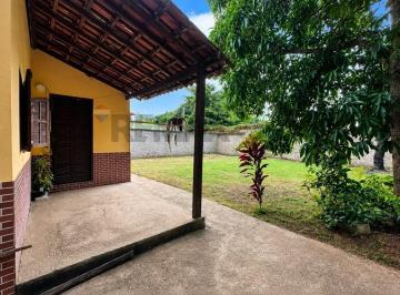 Casa · 600m² · 2 Quartos · 8 Vagas · À venda Terreno com RGI e Casa para reforma a 100 metros do mar | Rasa | Armação dos Búzios | RJ