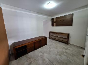 Casa · 2 Quartos · Casa à venda - no Centro