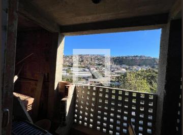 Casa · 75m² · 2 Quartos · 1 Vaga · Casa para Aluguel - Nossa Senhora de Lourdes, 2 Quartos, 75 m² - Juiz de Fora