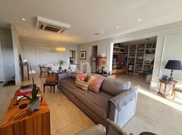 766799eio.jpg · Apartamento impecável, totalmente reformado, com excelente acabamento e planta muito bem distribuída