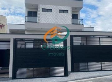 Casa · 170m² · 3 Quartos · 5 Vagas · Sobrado em Rua em Jardim Santa Mena - Guarulhos, SP