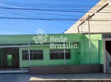 Casa · 200m² · 3 Quartos · 3 Vagas · QNJ 04 CASA 06-PROXIMA AVENIDA HELIO PRATES