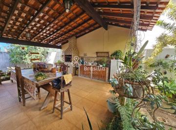 Casa · 272m² · 3 Quartos · 2 Vagas · Casa Colonial à venda 3 Quartos, 1 suíte - Condomínio Mônaco - Jardim Botânico