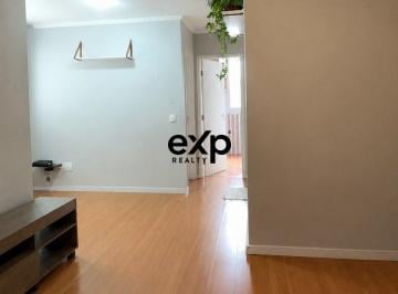 1 · Apartamento com 2 quartos semi mobiliado, ao lado do terminal do Portao