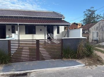 Casa · 48m² · 2 Quartos · Casa à Venda em Laguna/SC - A apenas 5 km da Praia do Sol