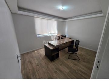 Comercial · 68m² · 1 Vaga · Sala Comericial na rua Tuiuti com 68 m² com 1 vaga