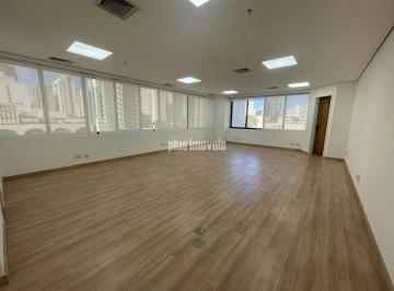 Comercial · 75m² · 3 Vagas · Conjunto Comercial Reformado no Itaim Bibi com 75 m² e 2 Vagas