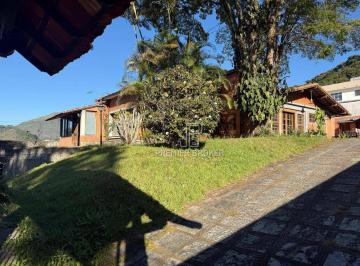 3278f3f4024a6c17398218c4576bf3473e2eb30e · Casa linear com 4 dormitórios à venda, 214 m² por R$ 1.390.000