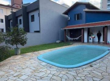 b28dff0592ab79f53f4ade848b74bfe2e5739851 · Casa com 1 suíte + 2  dormitórios à venda, 187 m² por R$ 1.250.000 - Atiradores - Joinville/SC