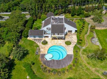 a9079f8ead7897059d7ac20d73467c67b091679e · Chácara de Alto Padrão em Piraquara | Maison Colline | 7 Suítes, Heliponto, Lazer de Cinema e 36.300