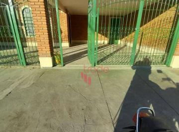 ed957a5b3a3fb67628cbf54da6ea4ee815617c1b · Prcço reduzido casa à Venda de 03 Quartos no Quintino Facci I em Ribeirão Preto. Excelente localizaç