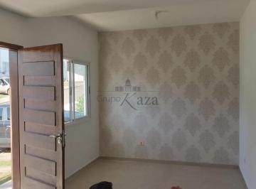 Casa · 84m² · 2 Quartos · 1 Vaga · Casa em Condomínio - Chácaras São José - Condomínio Recanto das Sabias - 84m².