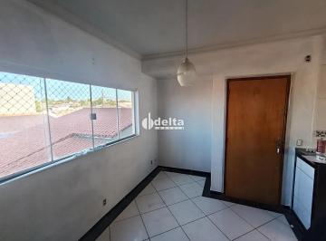 Apartamento · 60m² · 2 Quartos · 2 Vagas · Apartamento com 2 quartos sendo 1 suíte, disponível para locação no bairro Granada em Uberlândia-MG
