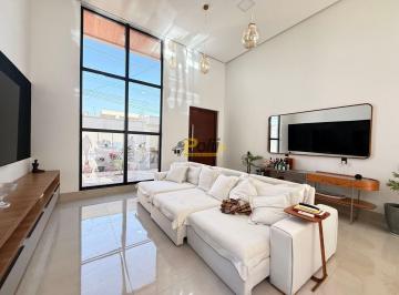 Casa · 200m² · 3 Quartos · 4 Vagas · Casa à venda no bairro Jardim Serra Azul - Barra do Garças/MT