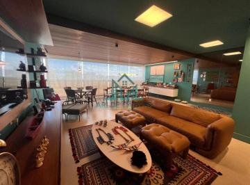 Apartamento · 204m² · 4 Quartos · 4 Vagas · Apartamento Alto Padrão à Beira-Mar com 4 Suítes, 204m², 4 Vagas à venda na Praia de Jatiuca - Macei