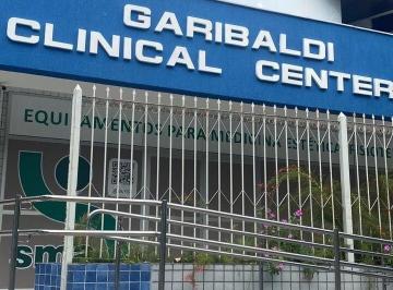 Comercial · 44m² · 1 Vaga · Sala comercial Com Recepção e 2 ambientes no Garibaldi Clinical Center em Ondina, Salvador/BA