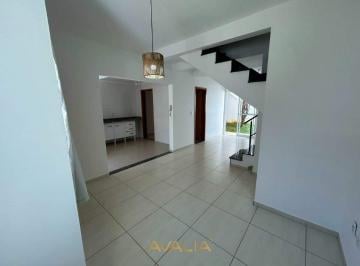 Casa · 125m² · 3 Quartos · 2 Vagas · Casa de Condomínio para alugar em Chácara Belvedere de 125.00m² com 3 Quartos, 1 Suite e 2 Garagens