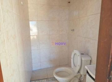 1423dac6607431b06eb74b32341376f60b741f05 · Casa de fundo, localizada no Fonseca