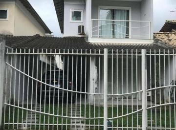 868325e5e688935d5eda820ebef378ce61bdc053 · Casa com 3 quartos, 2 suítes no Cafubá/Niterói
