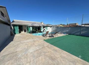 Casa · 290m² · 2 Quartos · Casa faixar mar com piscina