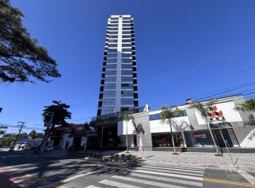 Apartamento · 83m² · 2 Quartos · 2 Vagas · Apartamento semi mobiliado para locação no bairro Vila Nova.