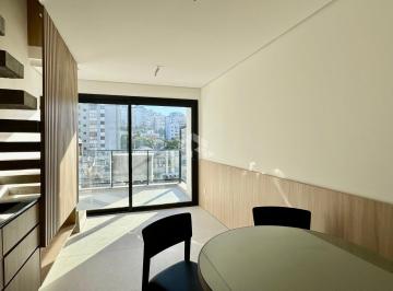 Apartamento · 51m² · 1 Quarto · Duplex semimobiliado com suíte, sacada e churrasqueira no Bom Fim