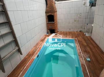 171e5bf6d6b86f32435e9964e07cbf29e873a0da · Casa Geminada na Vila Caiçara Praia Grande – 2 Quartos, Piscina, Churrasqueira e 2 Vagas